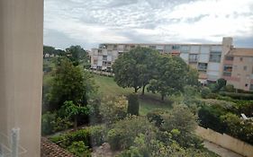 cosy STUDIO 4 personnes, proche mer et commerce 0 chambre